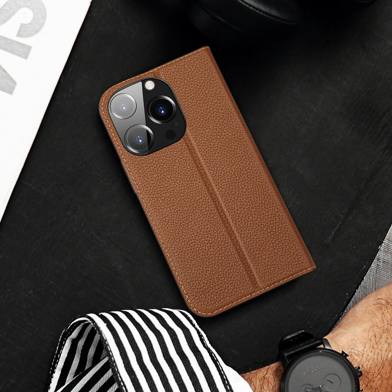 Dux Ducis Skin X2 case for iPhone 14 Pro case with magnetic flap brown_5