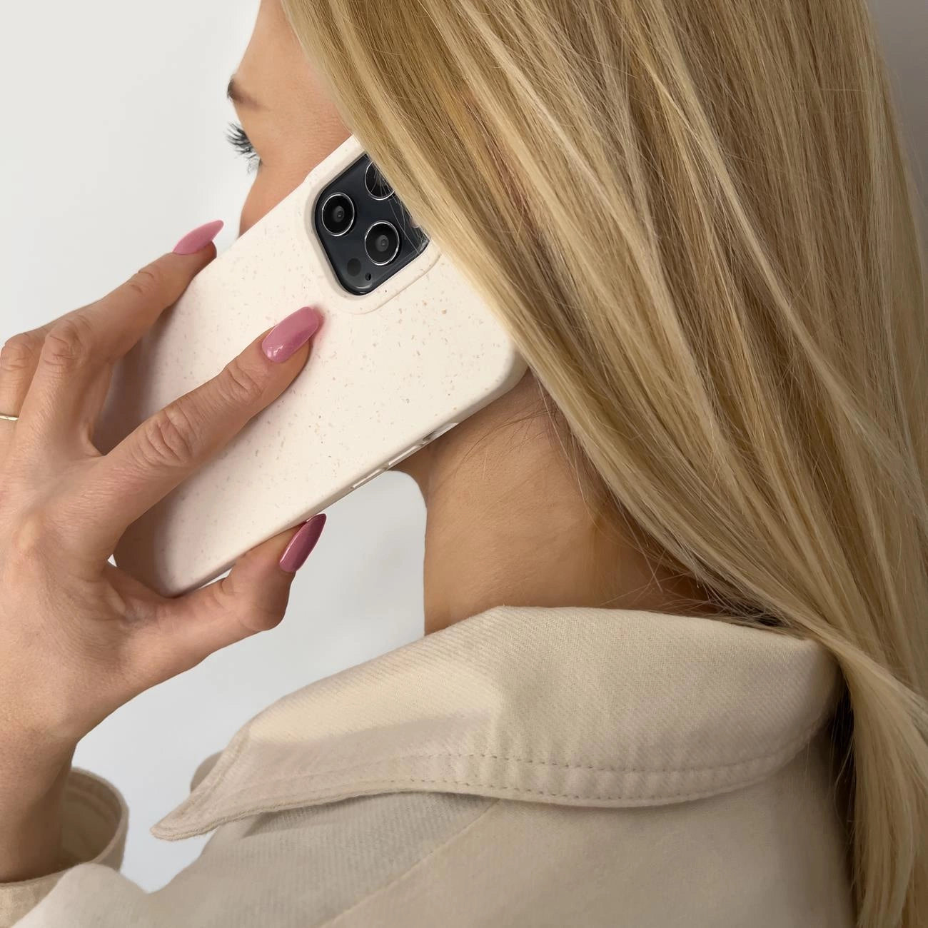 Eco Case case for iPhone 14 Plus silicone degradable cover white_5