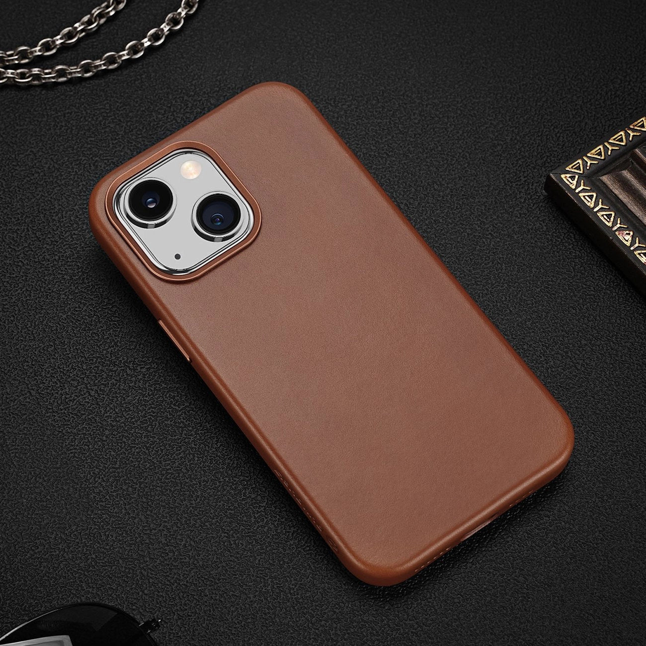Dux Ducis Naples iPhone 14 Plus case magnetic leather MagSafe case brown_6