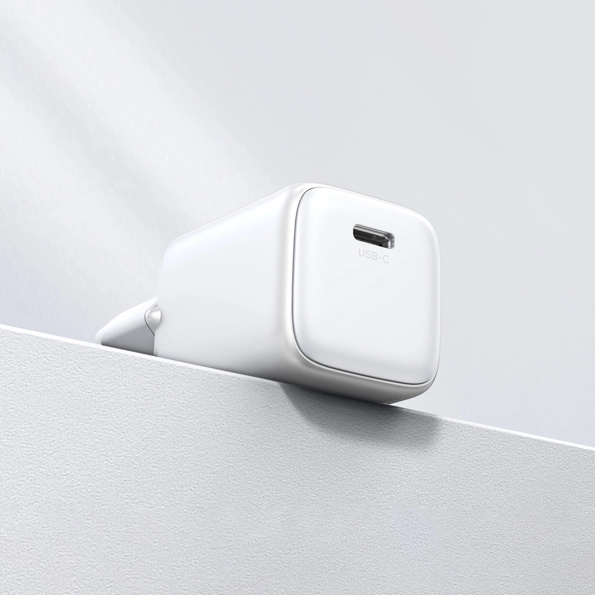 Ugreen Nexode mini CD318 15324 GaN 20W USB-C PD 3.0 / QC 4.0 network charger - white_6