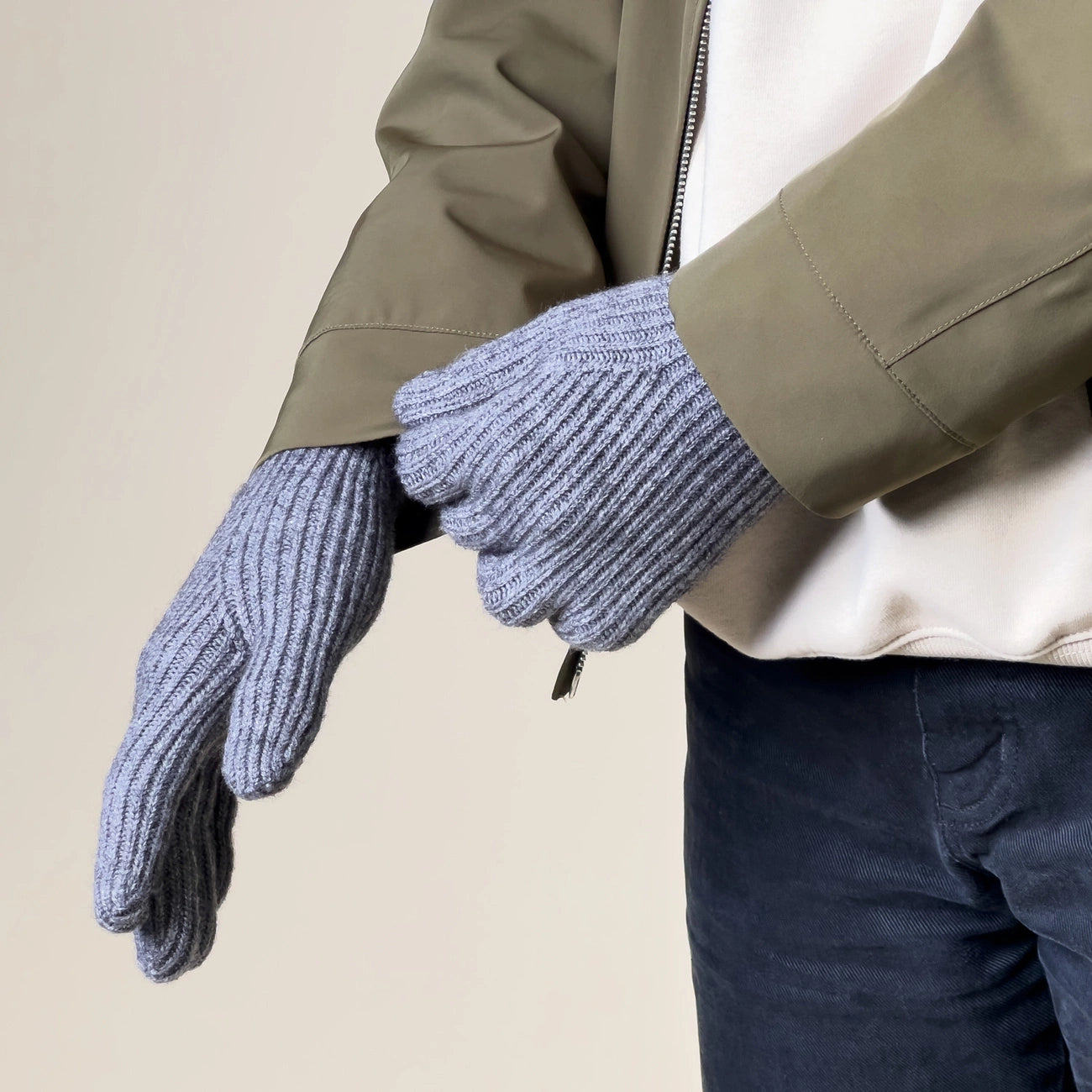 Braided telephone gloves with cut-outs for fingers - gray_2