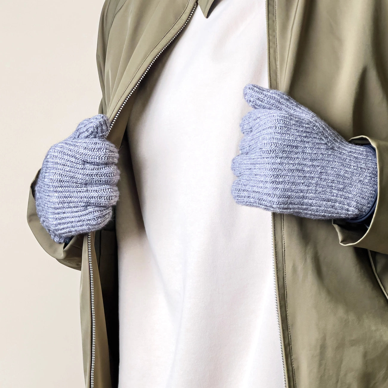Braided telephone gloves with cut-outs for fingers - gray_4