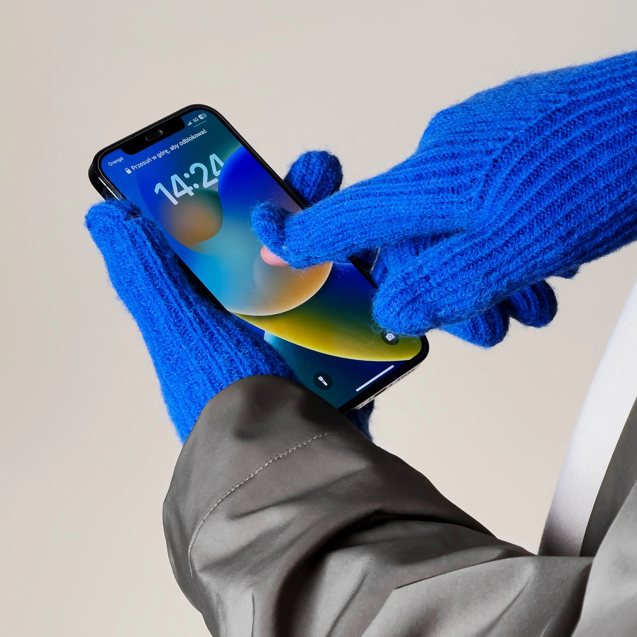 Braided telephone gloves with cutouts for fingers - blue_1