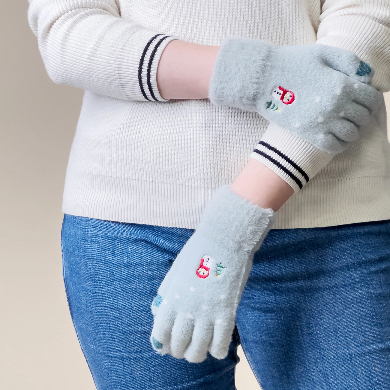 Women's winter telephone gloves with a snowman and a Christmas tree - green_2