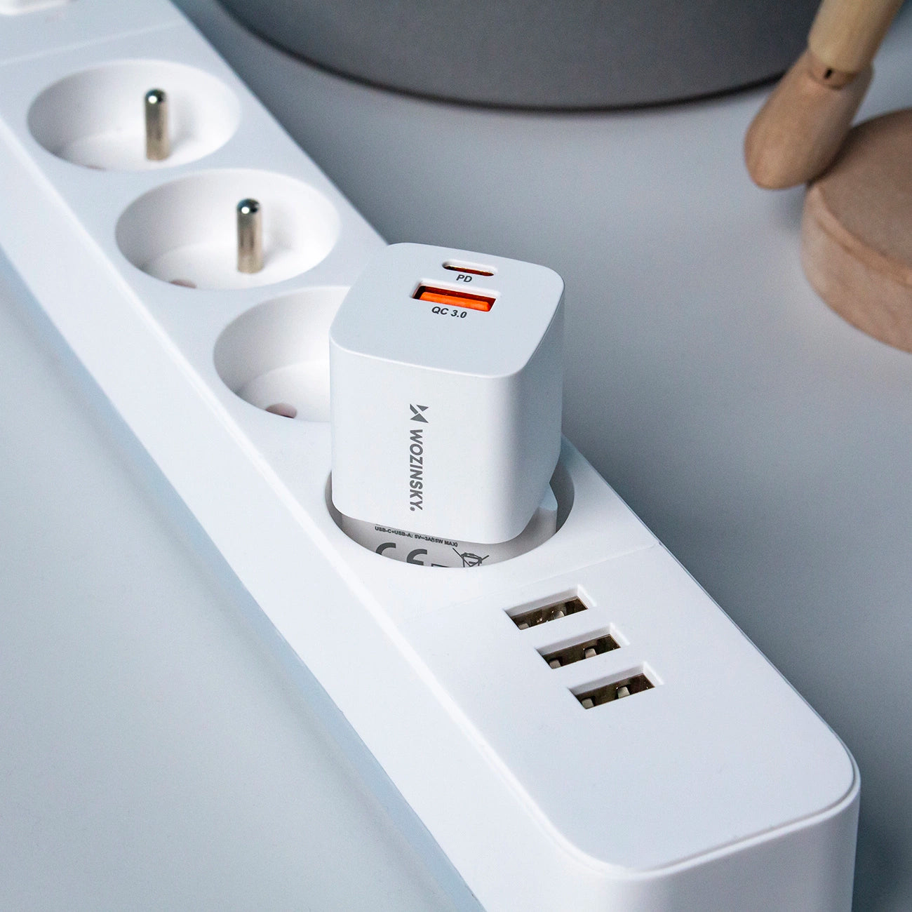 Wozinsky CMWCW 20W USB-C / USB-A wall charger - white_4