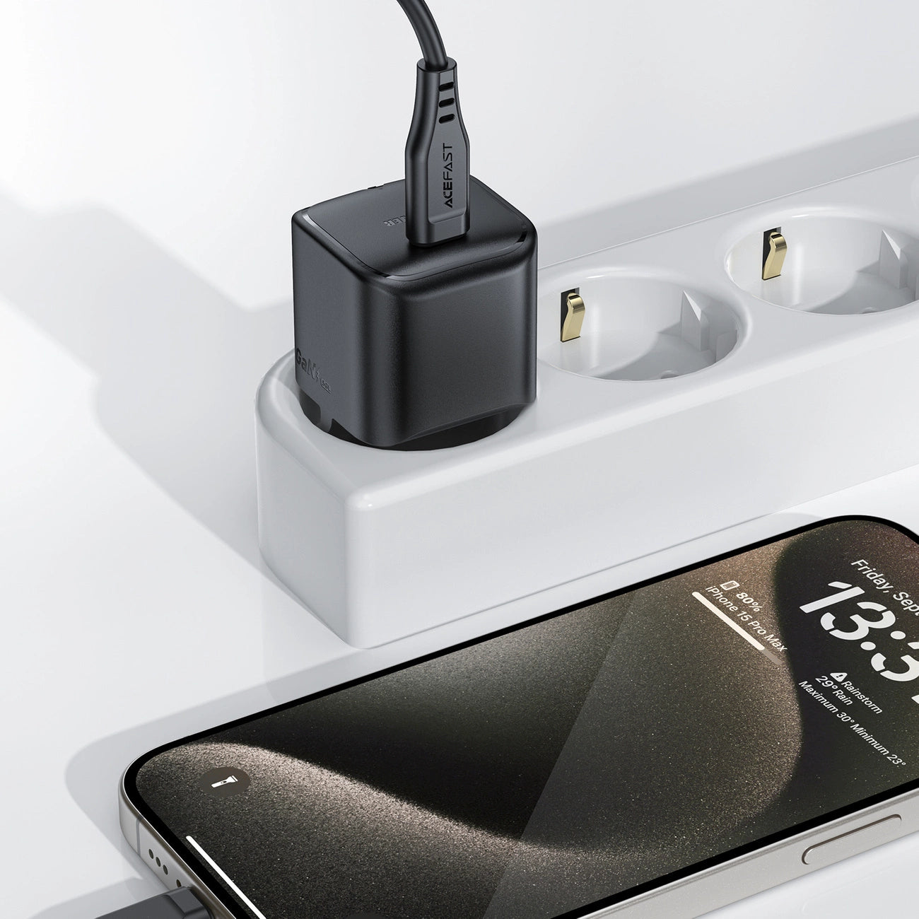 Acefast A77 Mini PD 30W GaN USB-C wall charger - black_4
