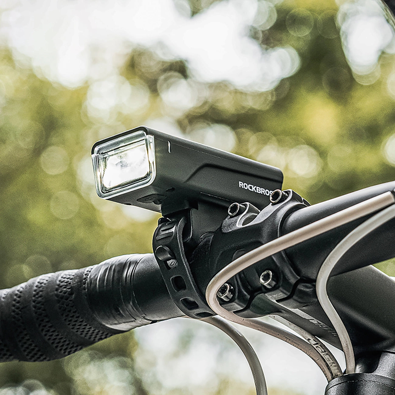 Rockbros 24510003001 front bicycle light 260 lm + USB-C - USB-A cable - black_7