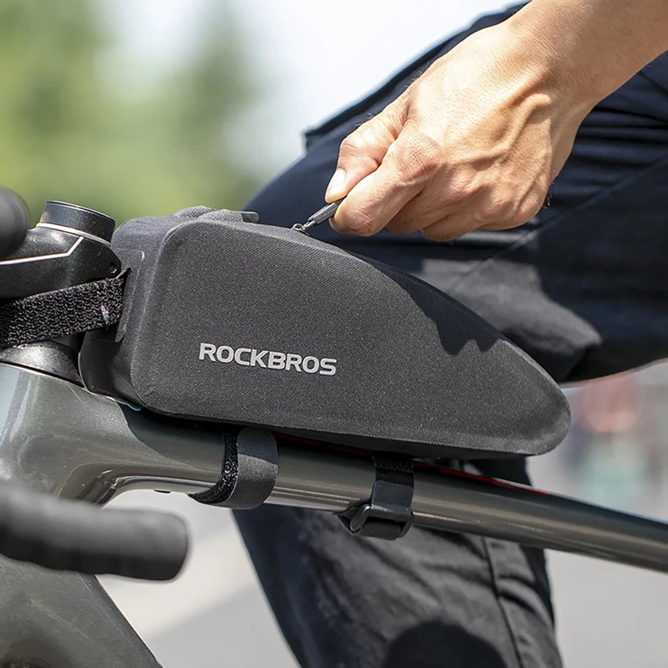 Rockbros AS-019 bicycle frame bag waterproof 1.5 l - black_13