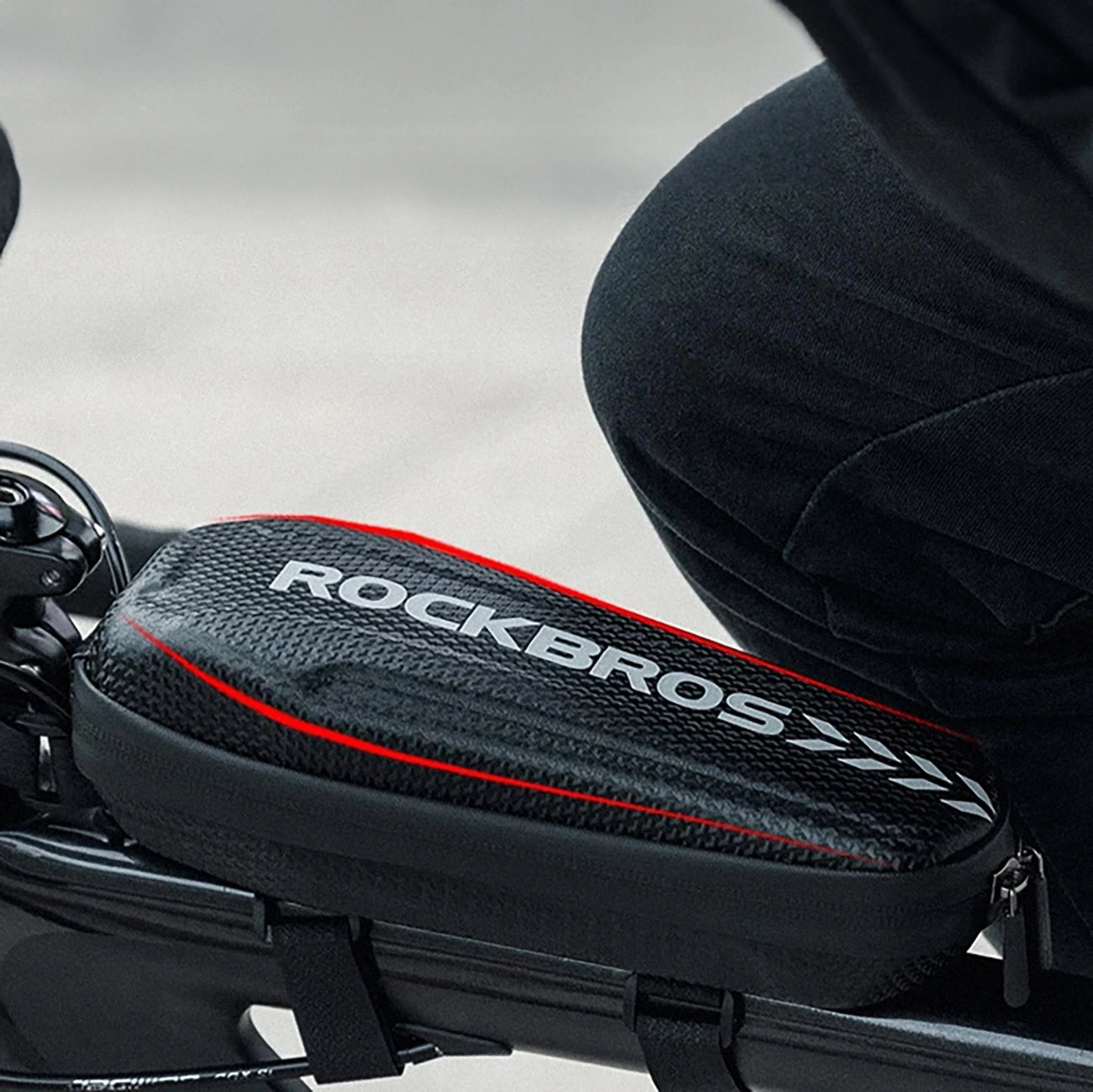 Rockbros B62-1 bicycle bag for handlebar or frame 3 l - black_2