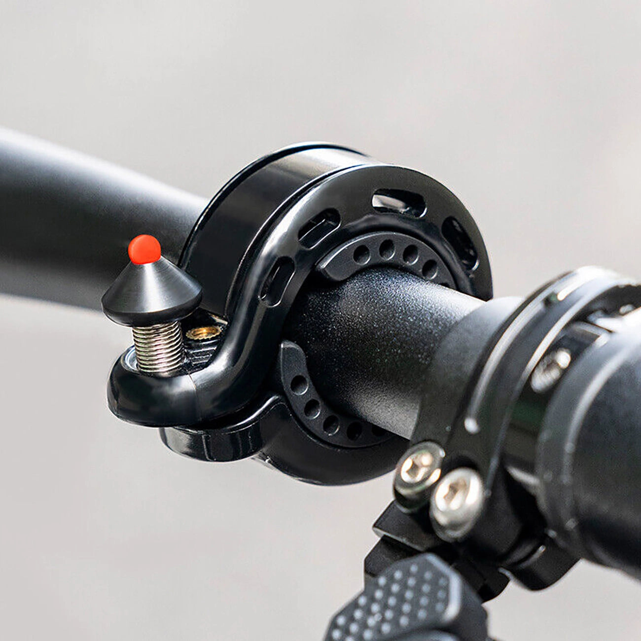 Rockbros 34210028001 Q-shaped bicycle bell - black_1