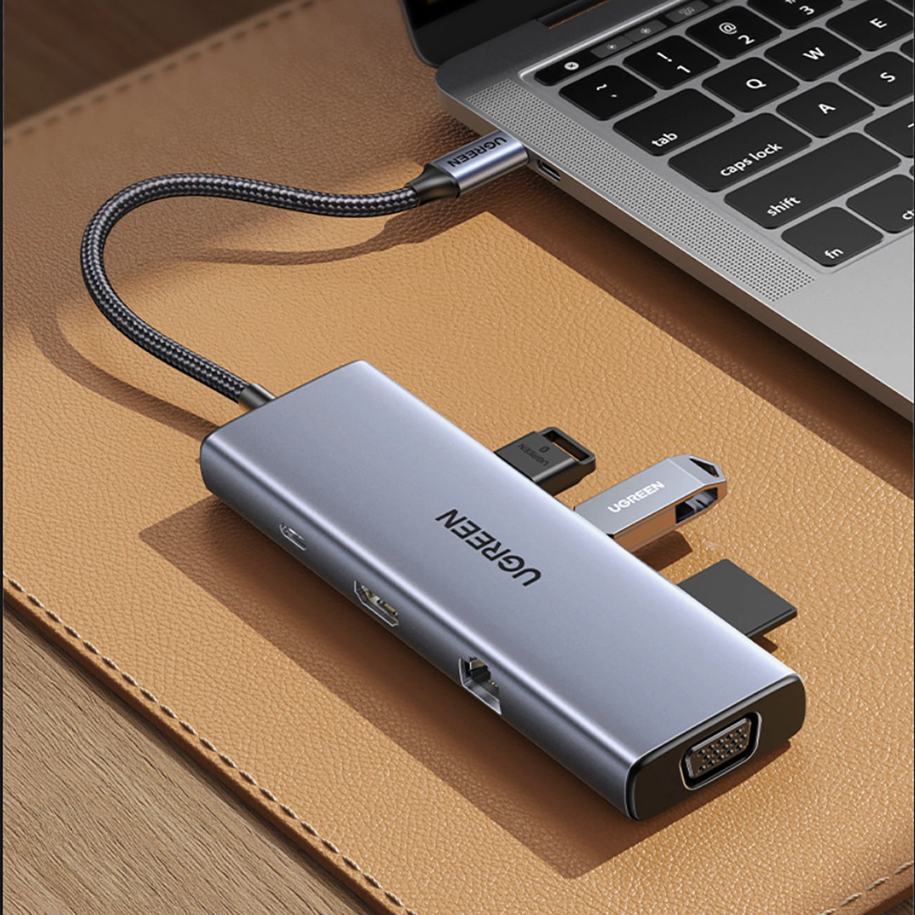 Ugreen CM498 15600 USB-C Adapter - 3x USB-A 3.0 / HDMI / VGA / RJ45 / SD / TF Card Reader / USB-C PD - Gray_1