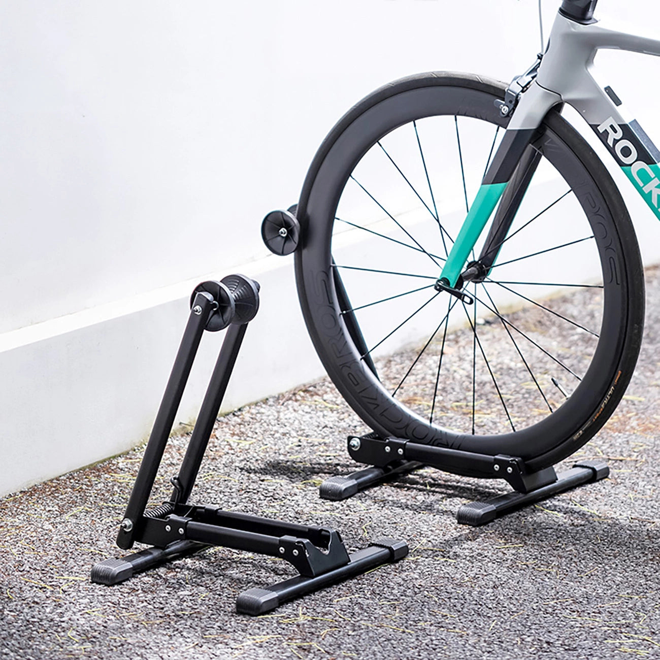 Rockbros 27210001001 Folding Bicycle Stand - Black_3