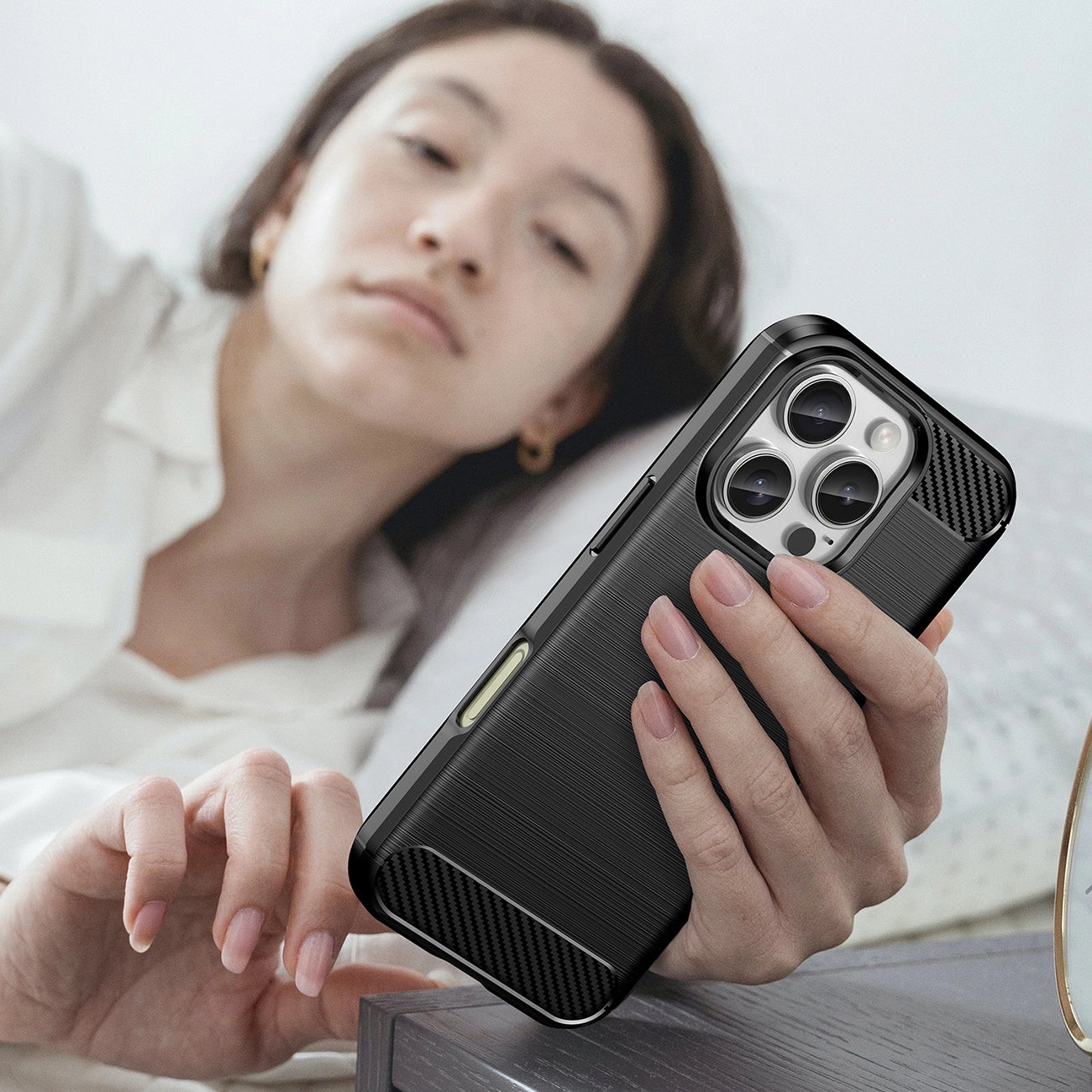 Carbon Case for iPhone 16 Pro - Black_7