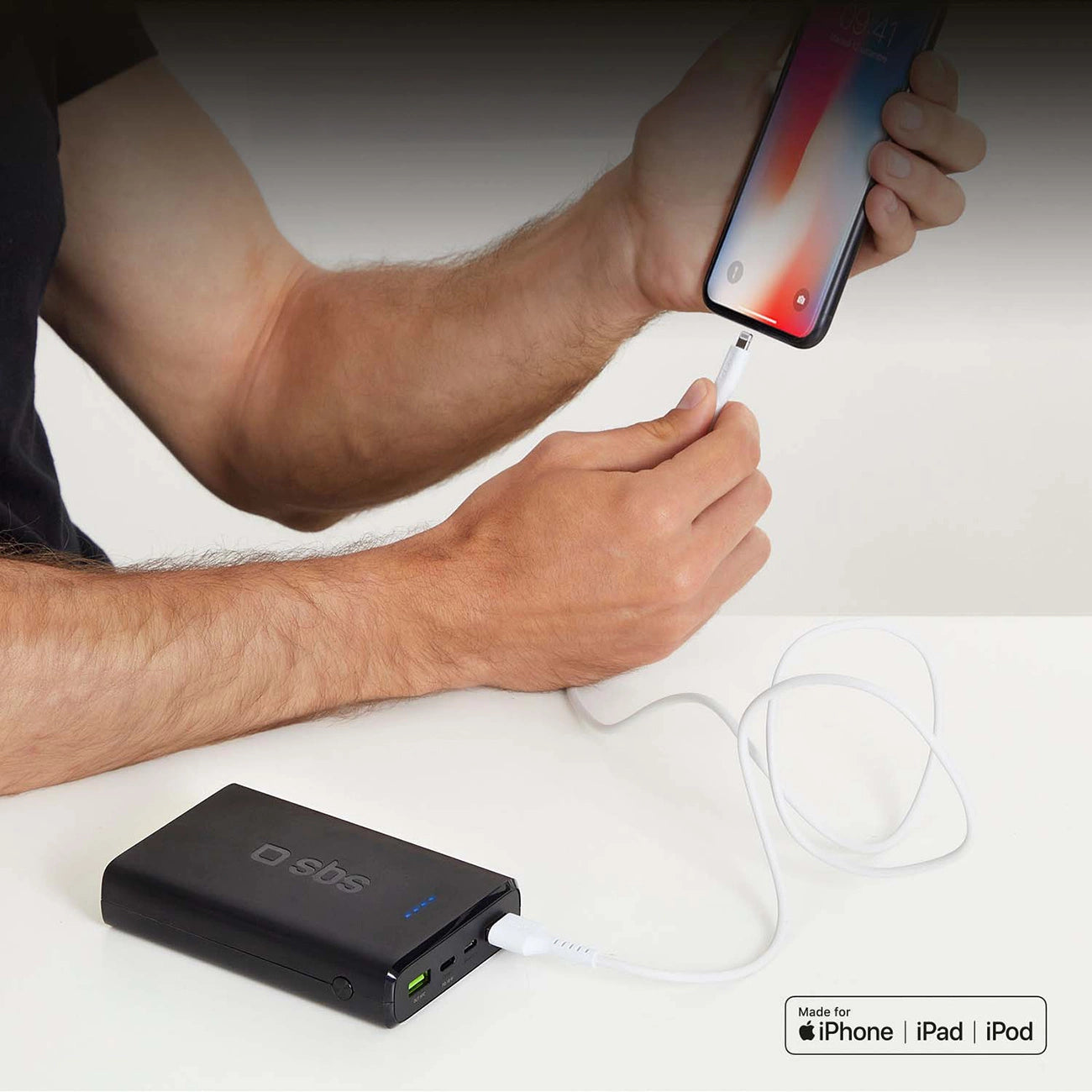 SBS TECABLEUSBIP589W USB-A - Lightning Cable - White_5