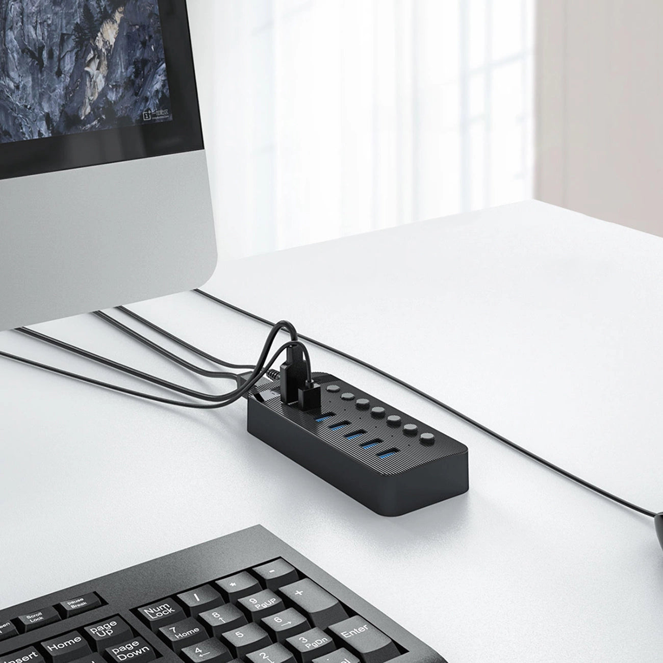 Orico CT2U3-7AB 7x USB-A 3.0 Hub with Switches - Black_3