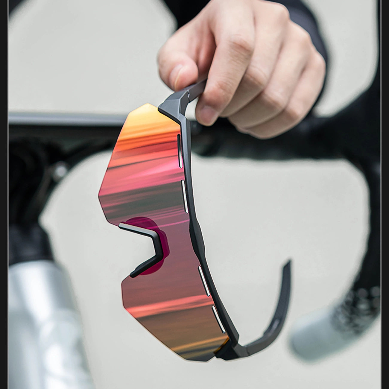 Rockbros Polarized Cycling Glasses with UV Protection and Corrective Insert - Gray_8