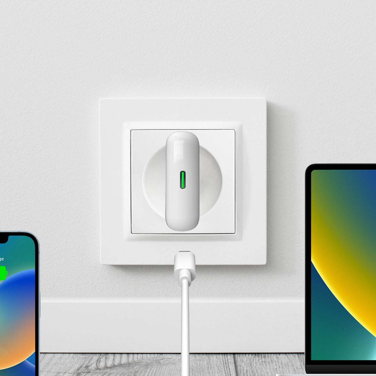 GaN Puro SLIMPRO 30W USB-C Wall Charger - White_3