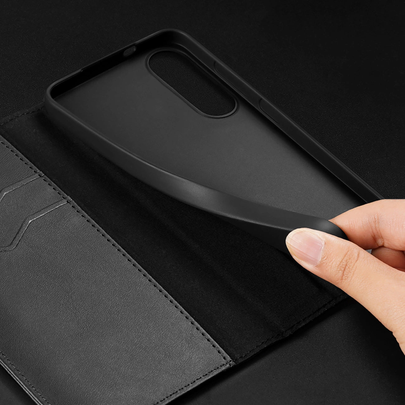 Dux Ducis Hivo Samsung Galaxy S25 Edge Case with Flip and RFID Protection - Black_15
