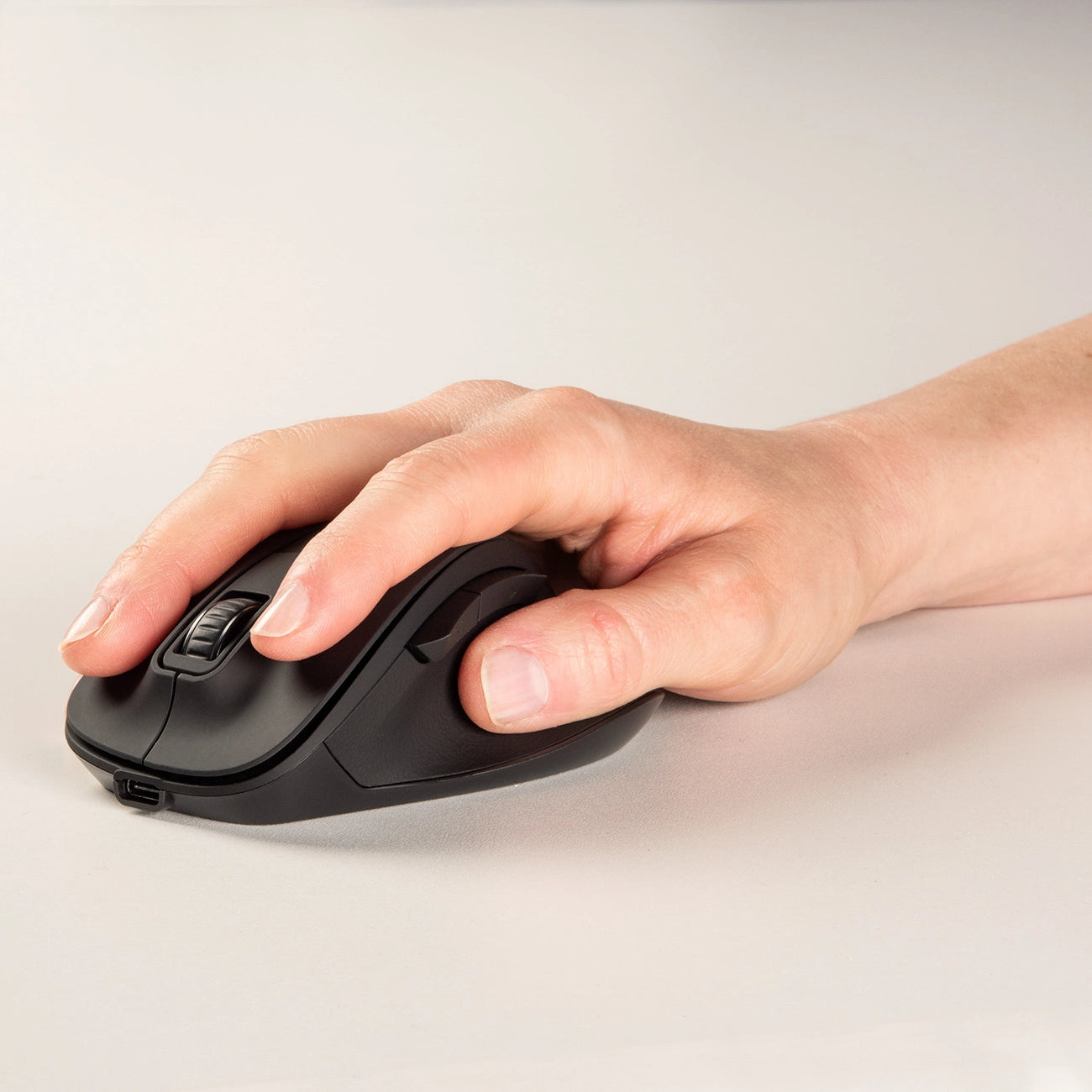 Hama MW-500 V2 Wireless Mouse with Battery - Black_4