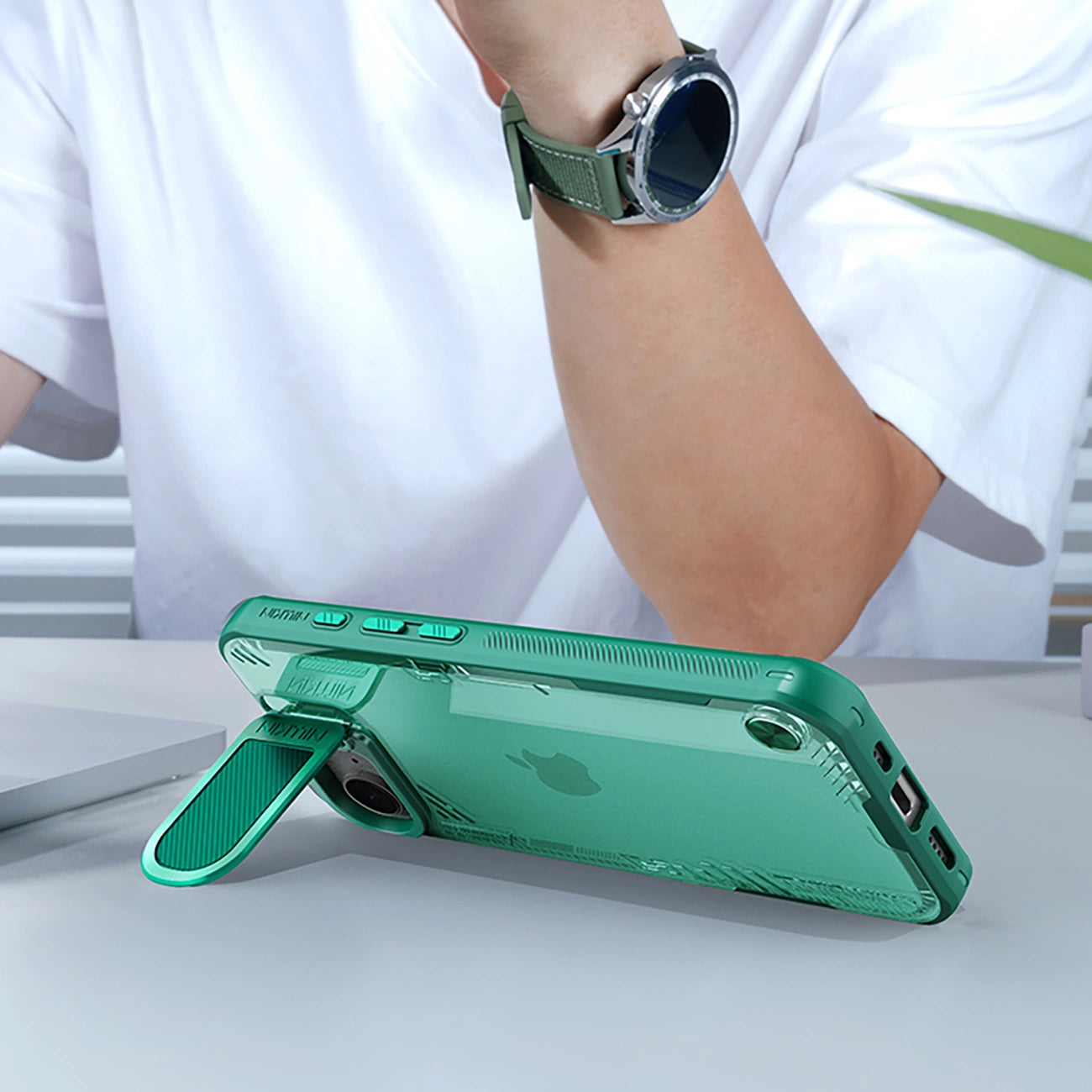 Nillkin Iceblade Prop Case with Lens Cover and Stand for iPhone 16e - Green_11