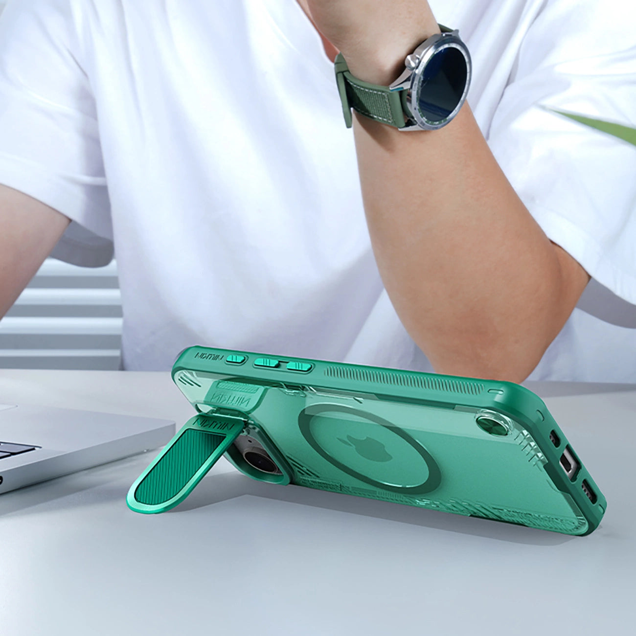 Nillkin Iceblade Prop Magnetic Case with Camera Cover and Stand for iPhone 16e - Green_10