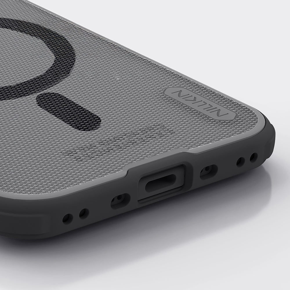 Super Frosted Shield Pro Magnetic Case IP17 Air Transparent black_7