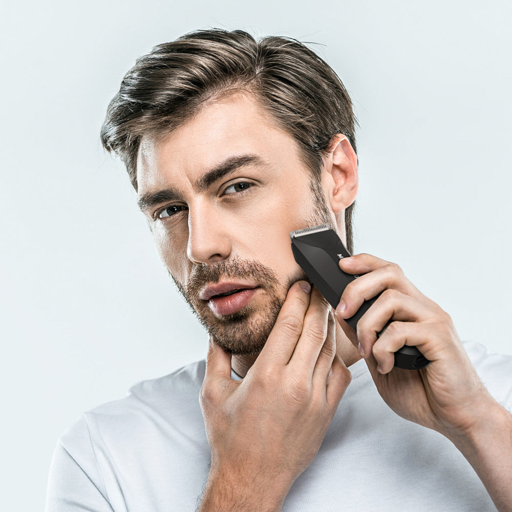 MAXGROOM RFCD-9087 multifunctional trimmer with LED light - black_9