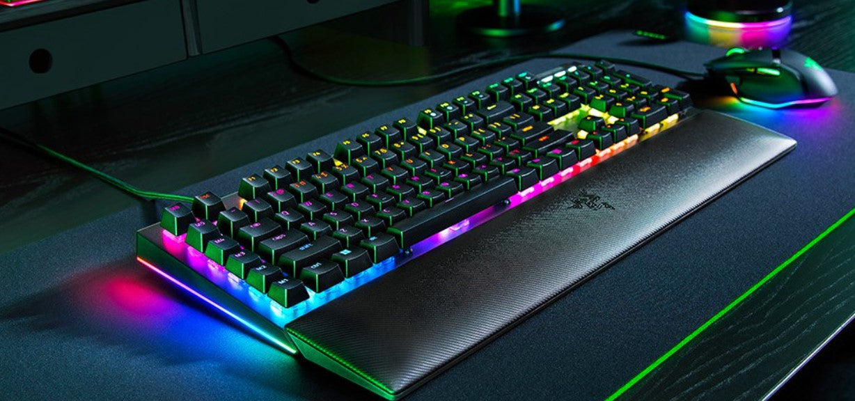 TECLADO RAZER BLACKWIDOW V4 GREEN SWITCH (USA) (RZ03-04690100-R3M1)_3