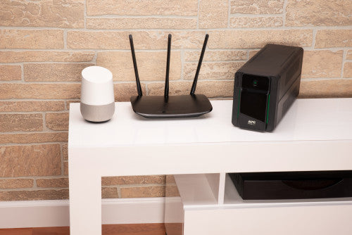 UPS APC EASY UPS 700VA 230V AVR / Verde / BVX700LI-GR_5