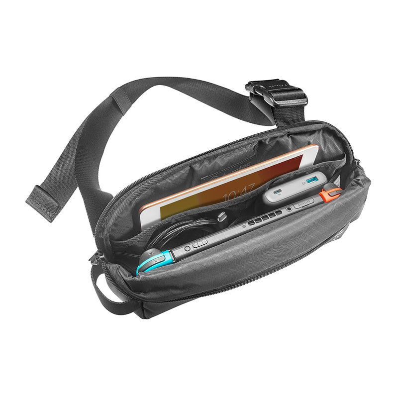 Tomtoc Explorer-T21 4-Liter Frame Bag (Black)_5