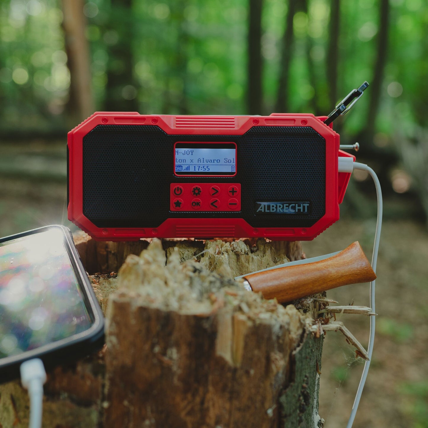 Rádio Albrecht DR 112 DAB+ Campismo e Exterior Preto e Vermelho 27861