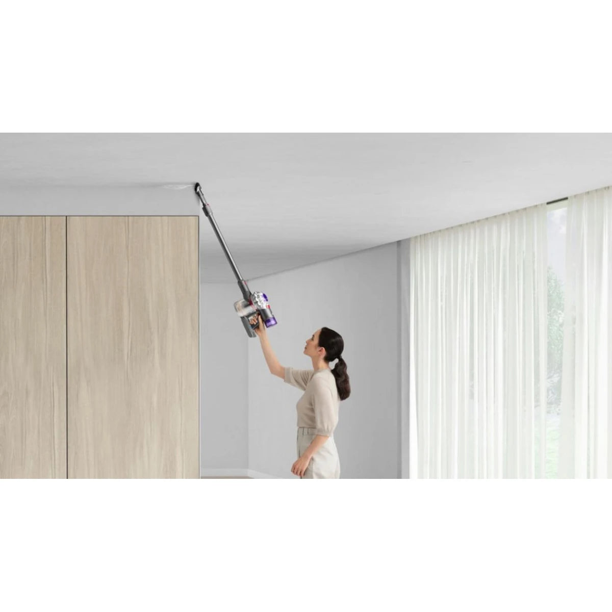 Aspirador Vertical Dyson V8 Advanced