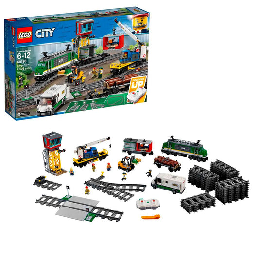 LEGO City: Comboio de Carga | Idades 6-12 | 1226 Peças | Item 60198