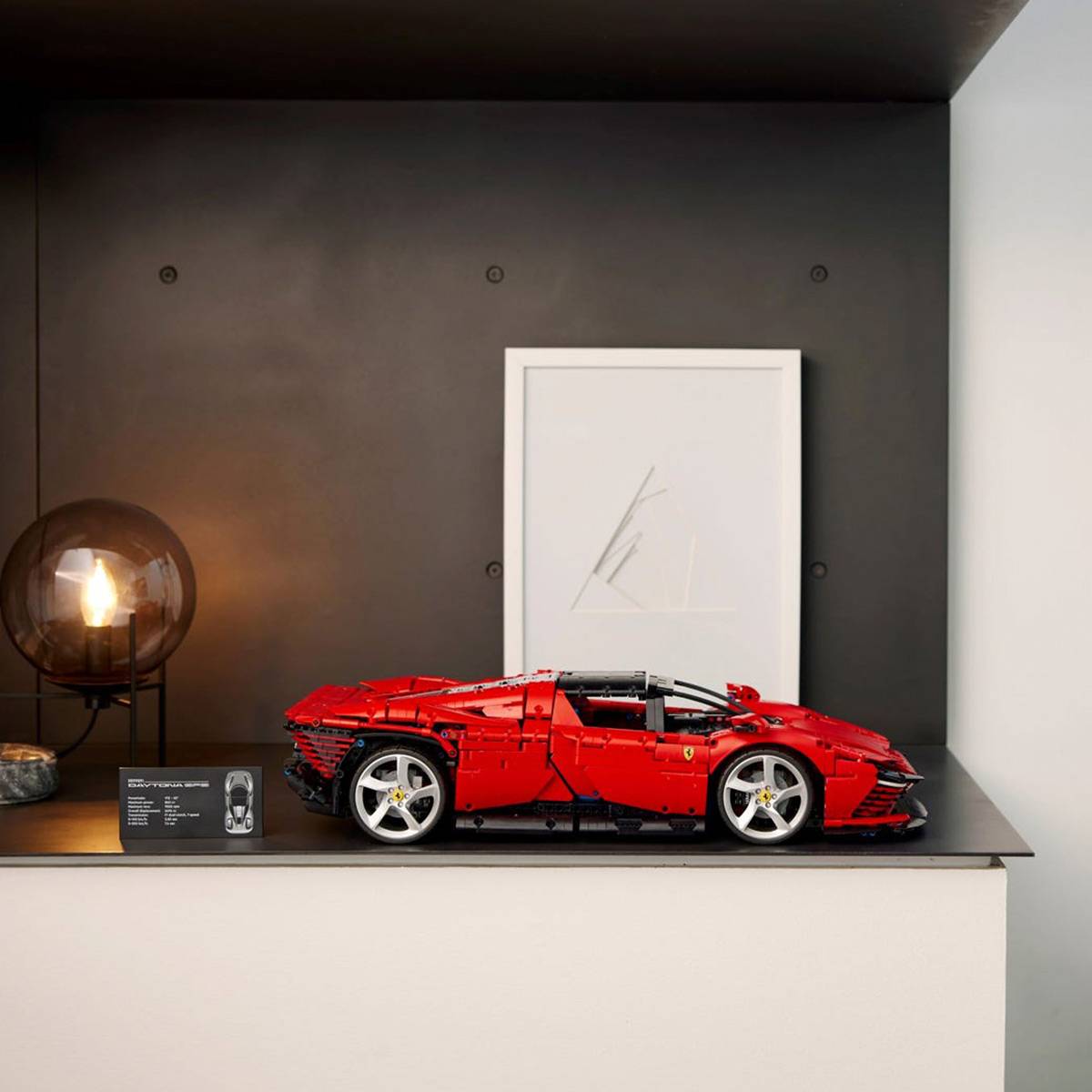 LEGO Technic: Ferrari Daytona SP3 | Idades 18+ | 3778 Peças | Item 42143