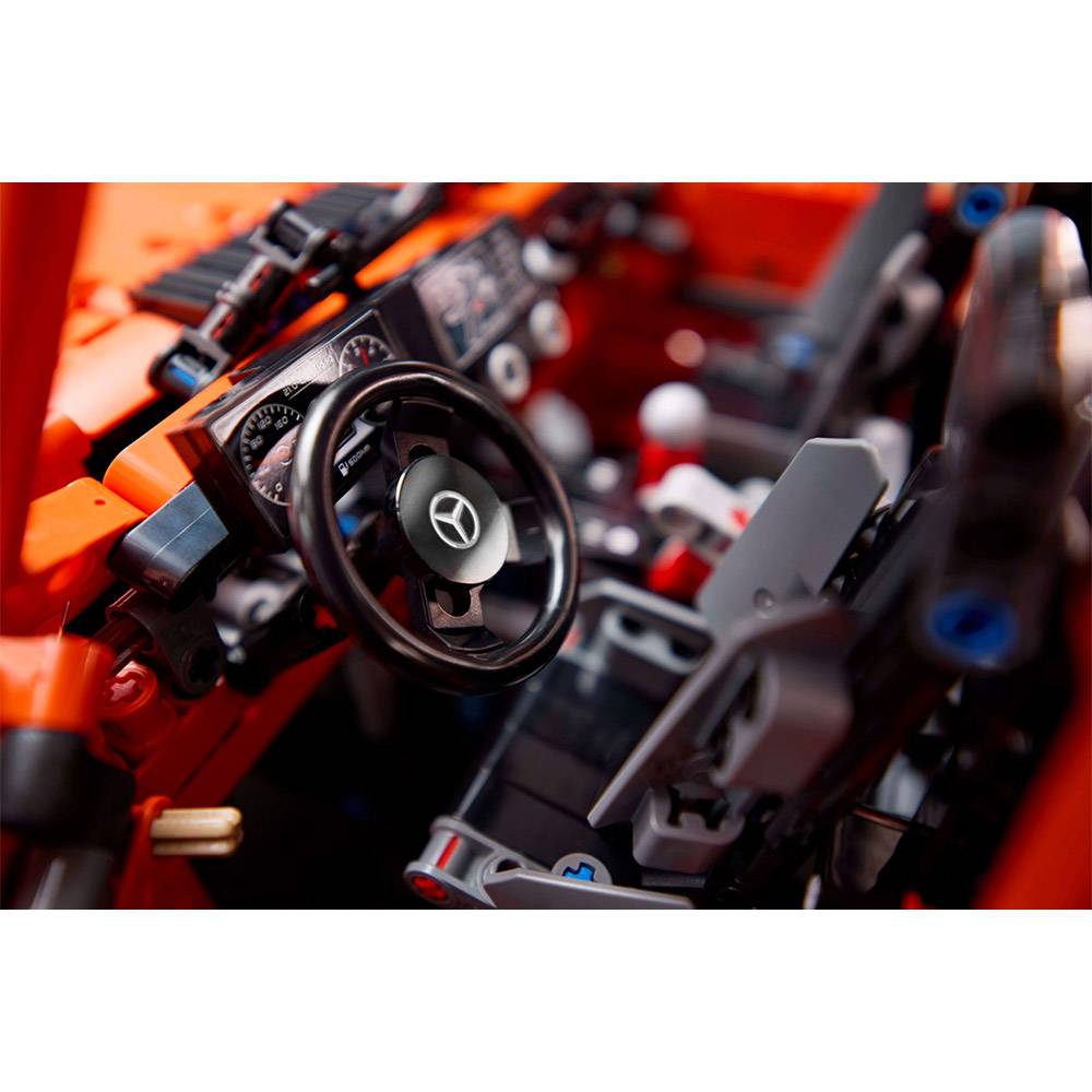 LEGO Technic: Mercedes-Benz G 500 Professional Line | Idades 18+ | 2891 Peças | Item 42177