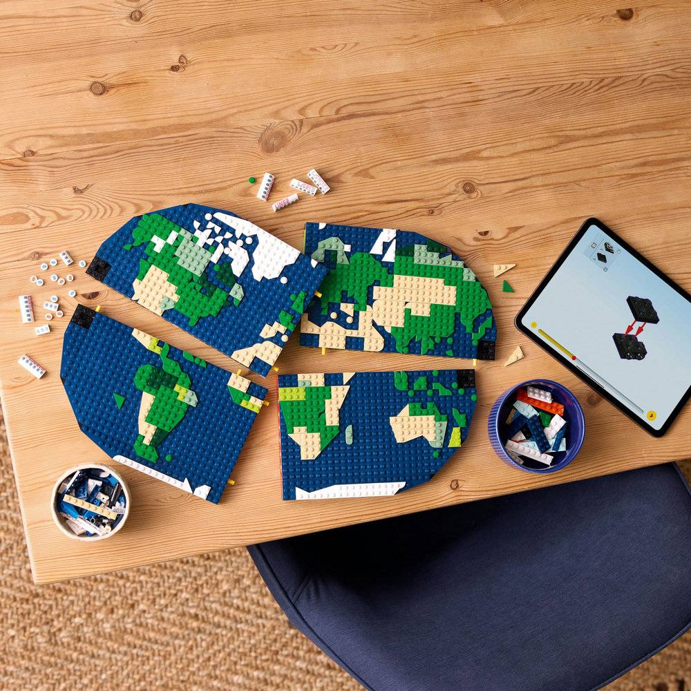 LEGO Family: Momentos de Viagens | Idades 14+ | 1231 Peças | Item 41838