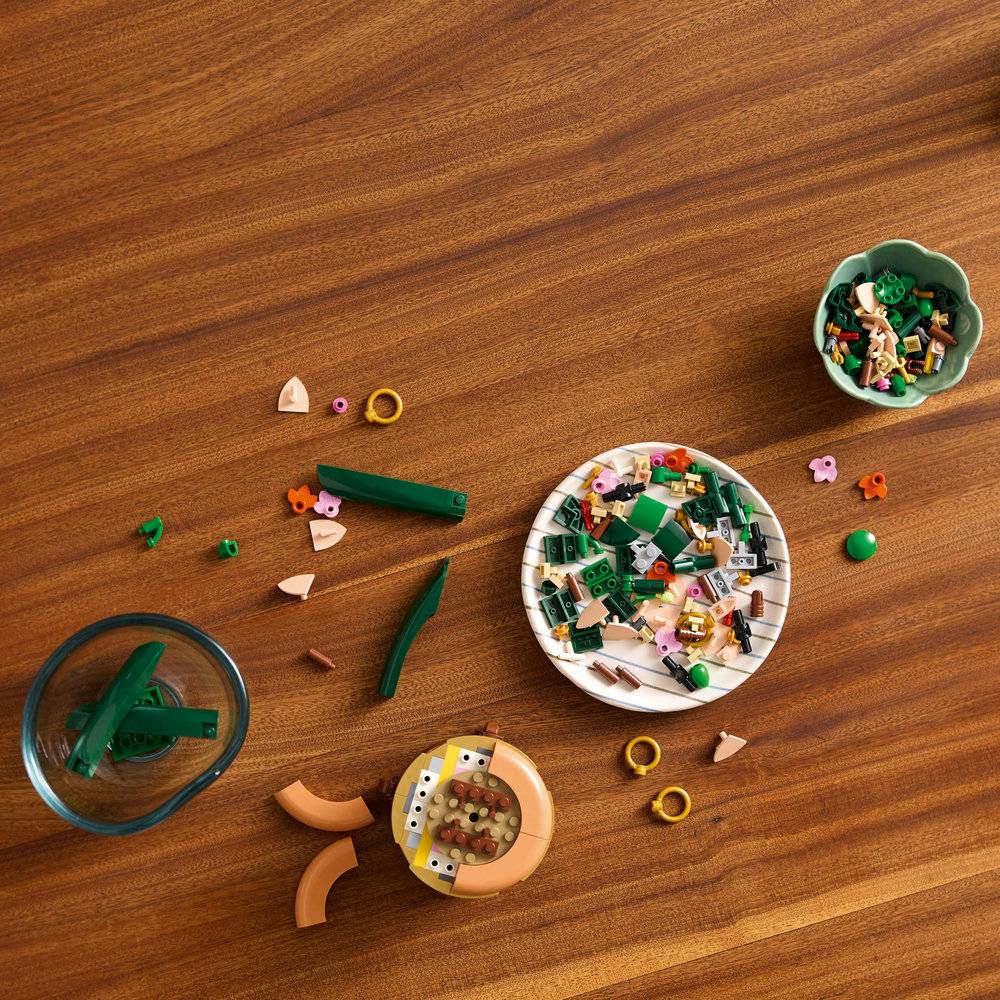LEGO Botanical: Orquídea em Miniatura | Idades 18+ | 274 Peças | Item 10343