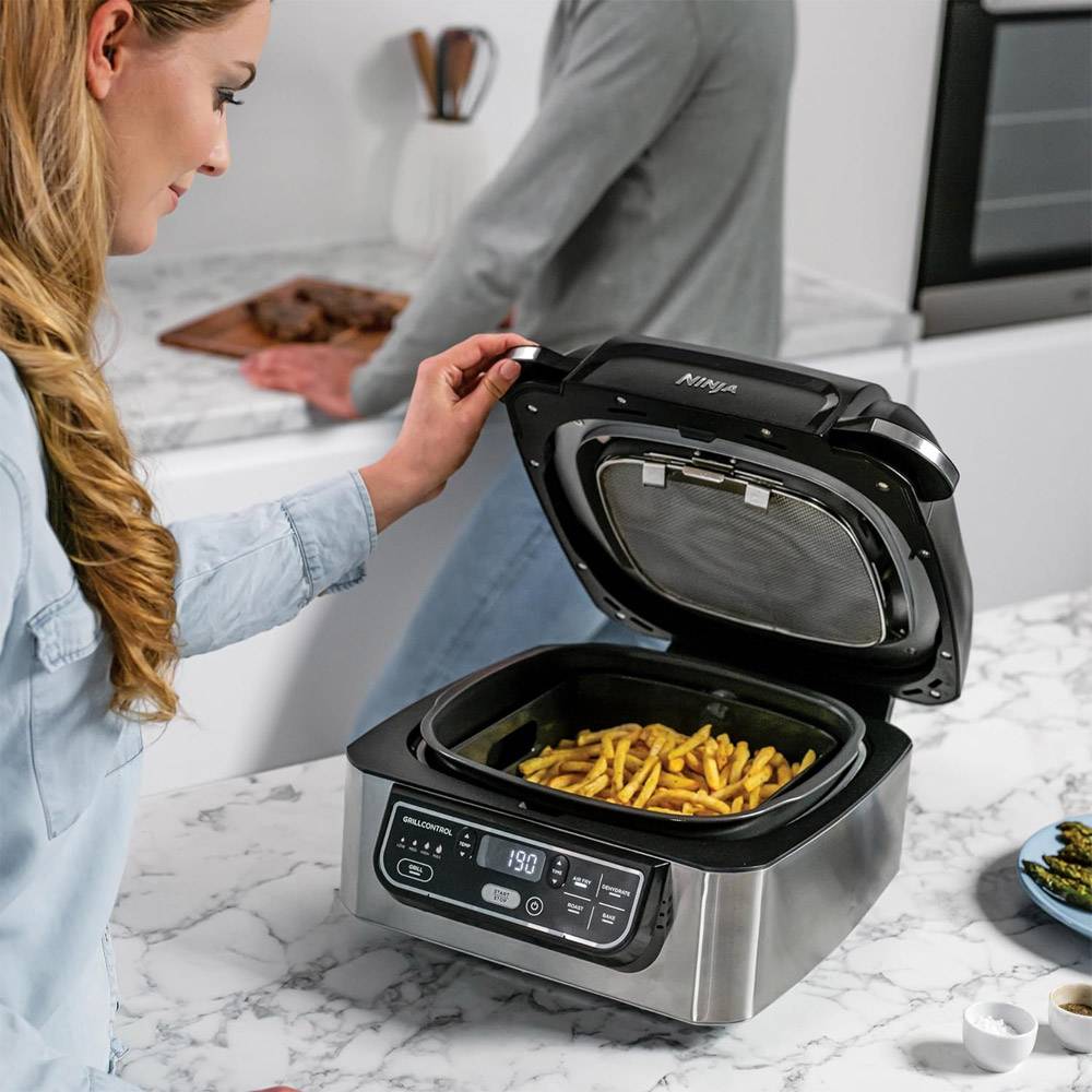Fritadeira Air Fryer (Sem Óleo) Ninja AG301EU Foodi Grill 5.8L 1750W Preta
