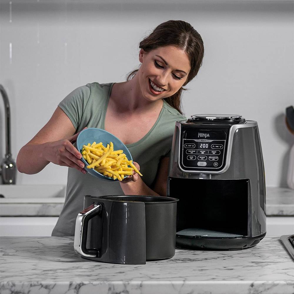 Fritadeira Air Fryer (Sem Óleo) Ninja AF160EU Max 5.2L 1750W Preta