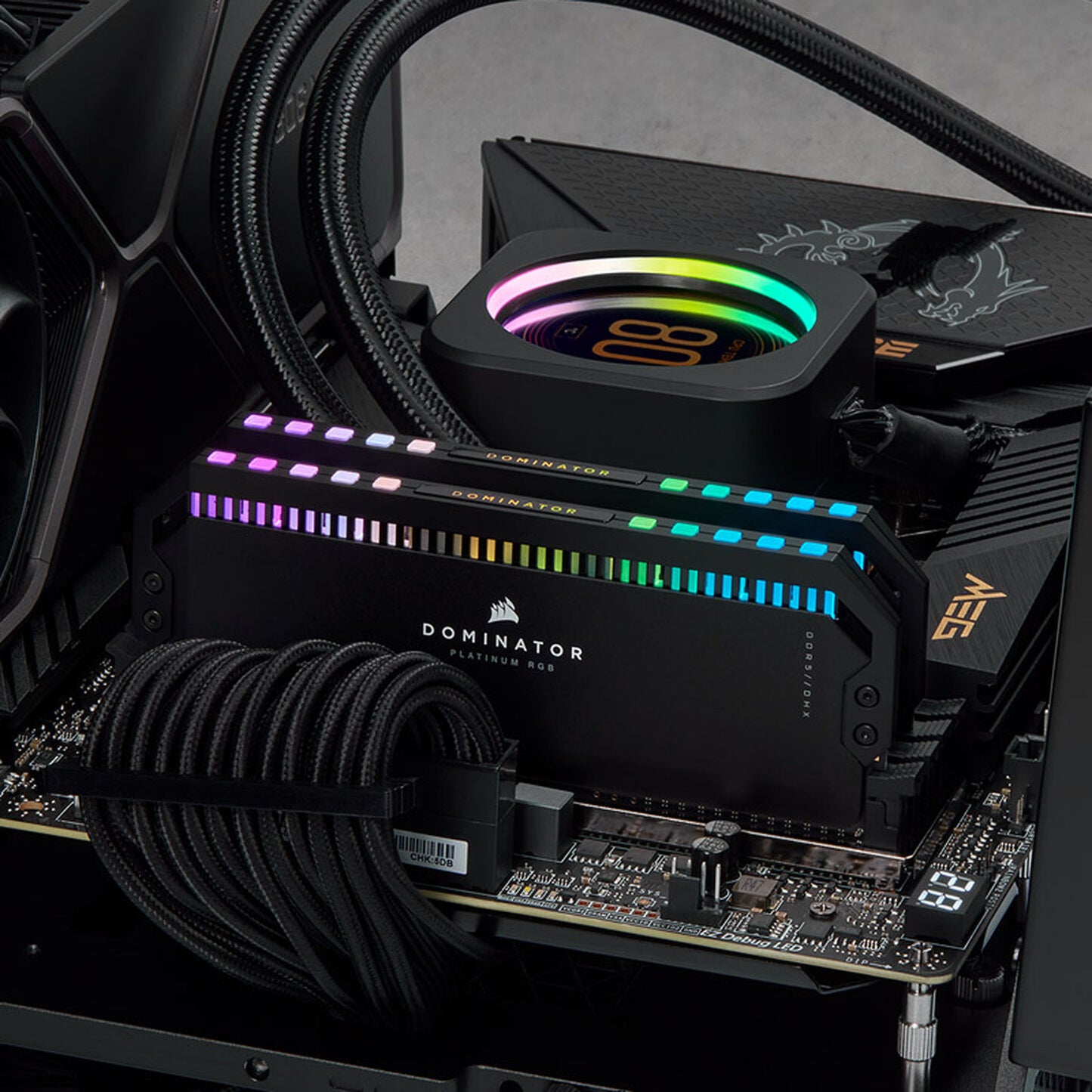 Memória RAM Corsair Dominator Platinum RGB DDR5 6600MHz 64GB (2x32GB) CL32 Pretas