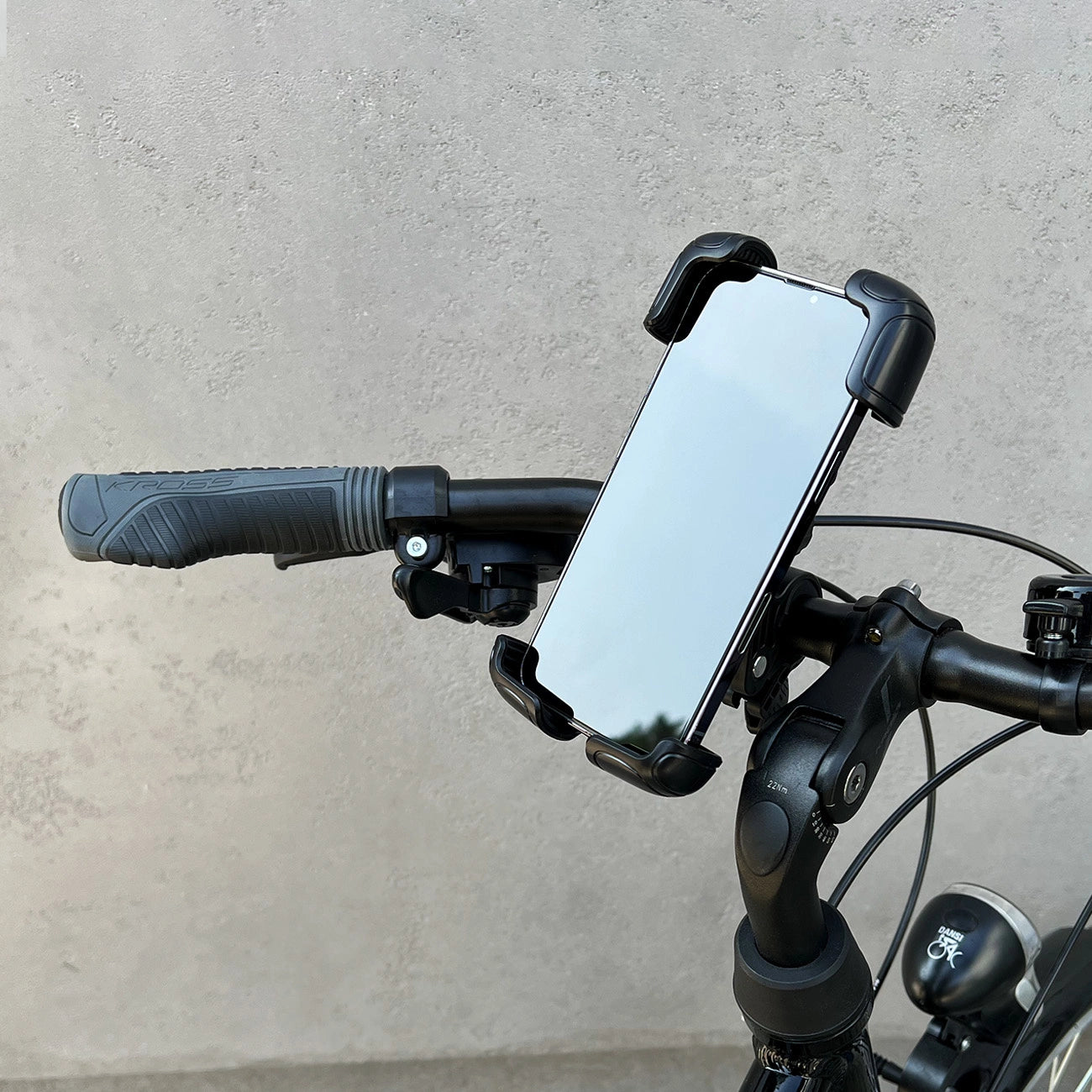 Wozinsky strong phone holder for the handlebar of a bicycle, motorcycle, scooters black (WBHBK6)_11