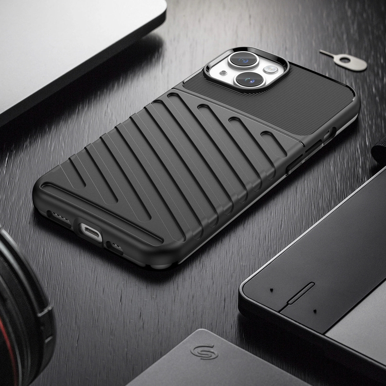 Thunder Case iPhone 14 Plus armored case black_6