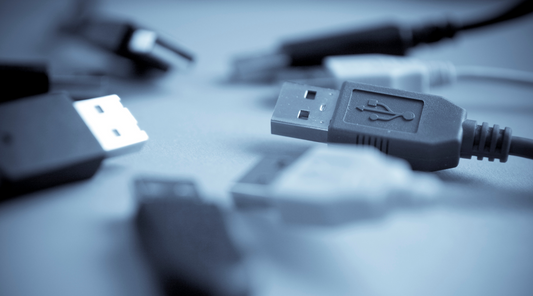Quais são os tipos de cabo USB mais usados?
