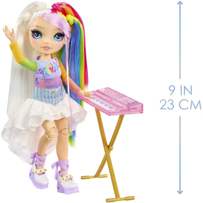 Boneca MGA Rainbow High Jr High Rock Band Amaya 23cm 4+