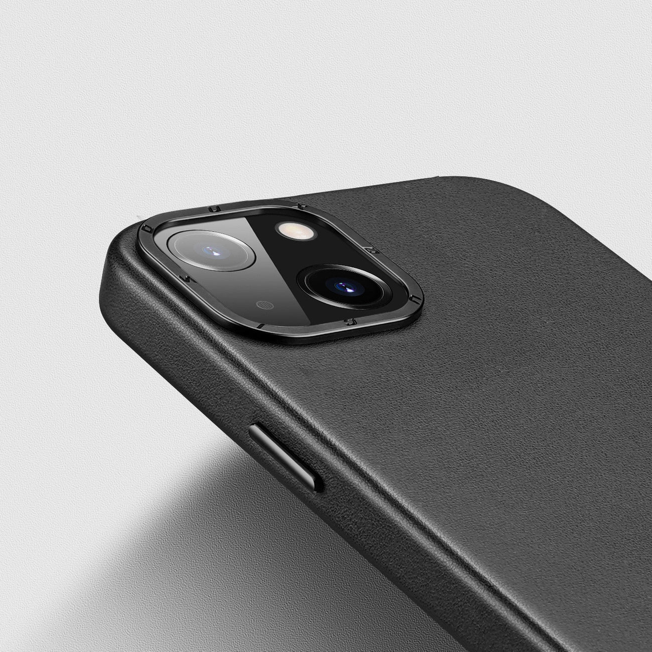 Dux Ducis Grit Leather Case for iPhone 14 Plus Elegant Faux Leather Cover (MagSafe Compatible) Black_7