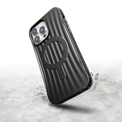 Raptic X-Doria Clutch Case iPhone 14 Pro Max with MagSafe back cover black_3