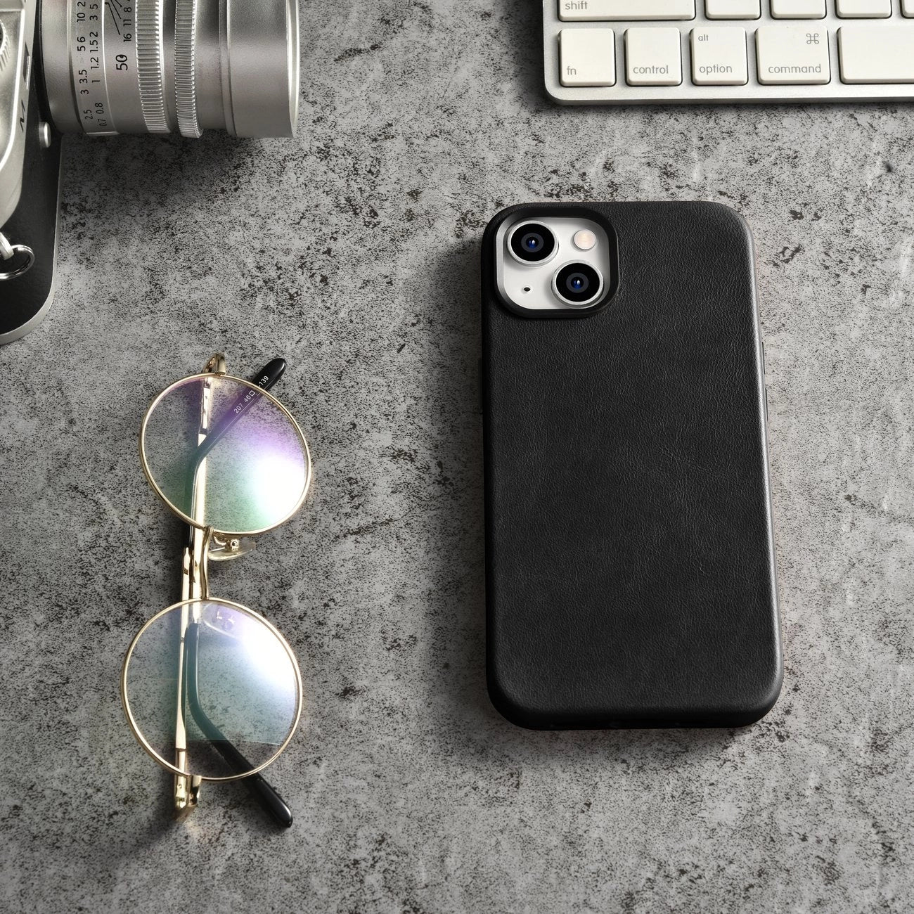 iCarer Oil Wax Premium Leather Case iPhone 14 Plus Magnetic Leather Case with MagSafe Black (WMI14220703-BK)_11