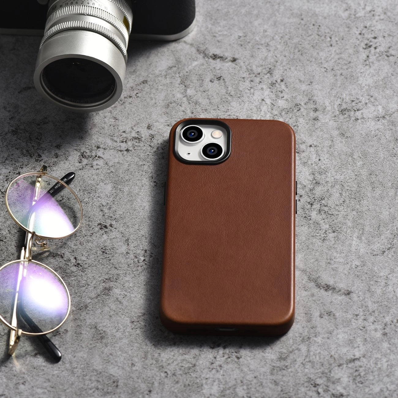 iCarer Oil Wax Premium Leather Case iPhone 14 Plus Magnetic Leather Case with MagSafe Brown (WMI14220703-RB)_4
