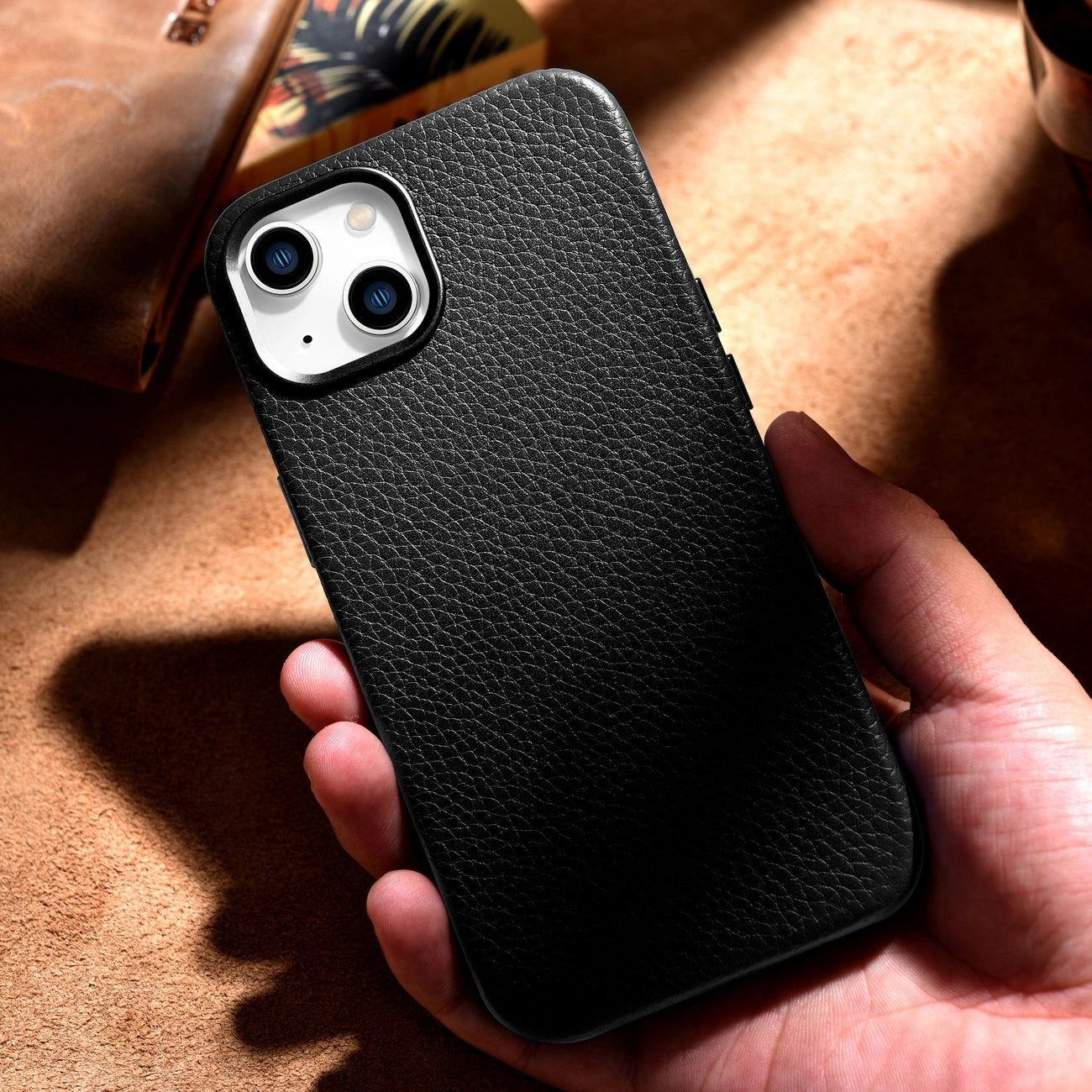 iCarer Litchi Premium Leather Case iPhone 14 Plus Magnetic Leather Case with MagSafe Black (WMI14220711-BK)_15