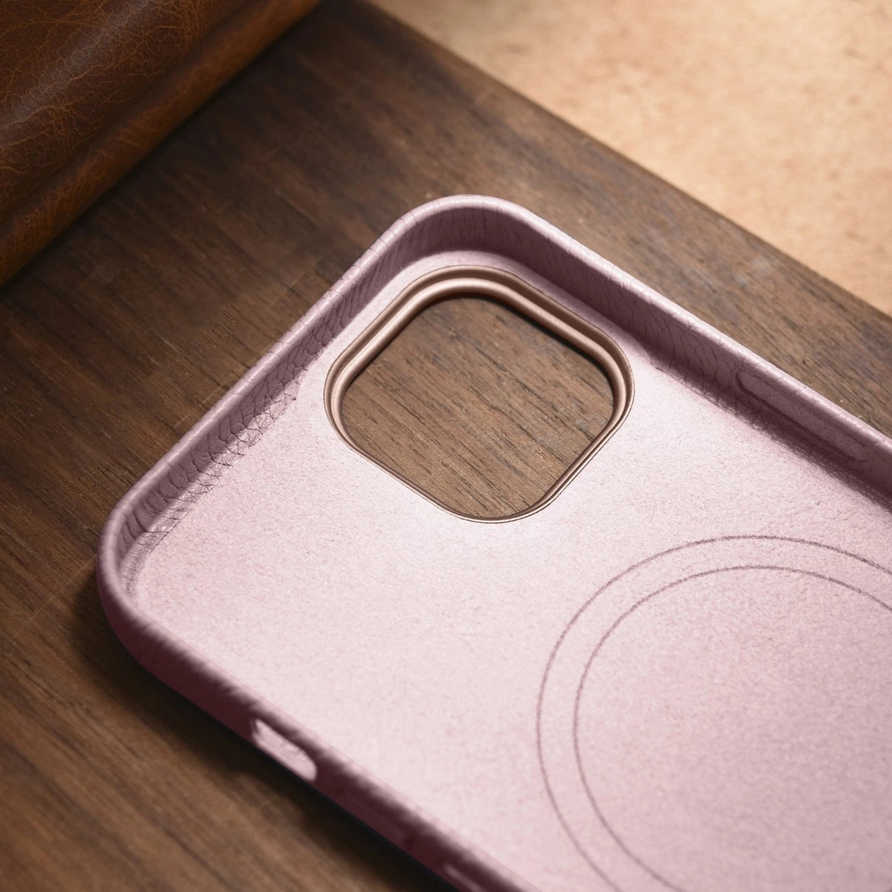 iCarer Litchi Premium Leather Case iPhone 14 Plus Magnetic Leather Case with MagSafe Pink (WMI14220711-PK)_18